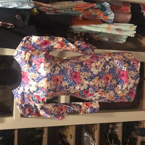 New With Tags Beautiful ZARA Floral Dress